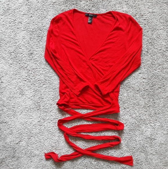 F21 red top - Picture 4 of 4
